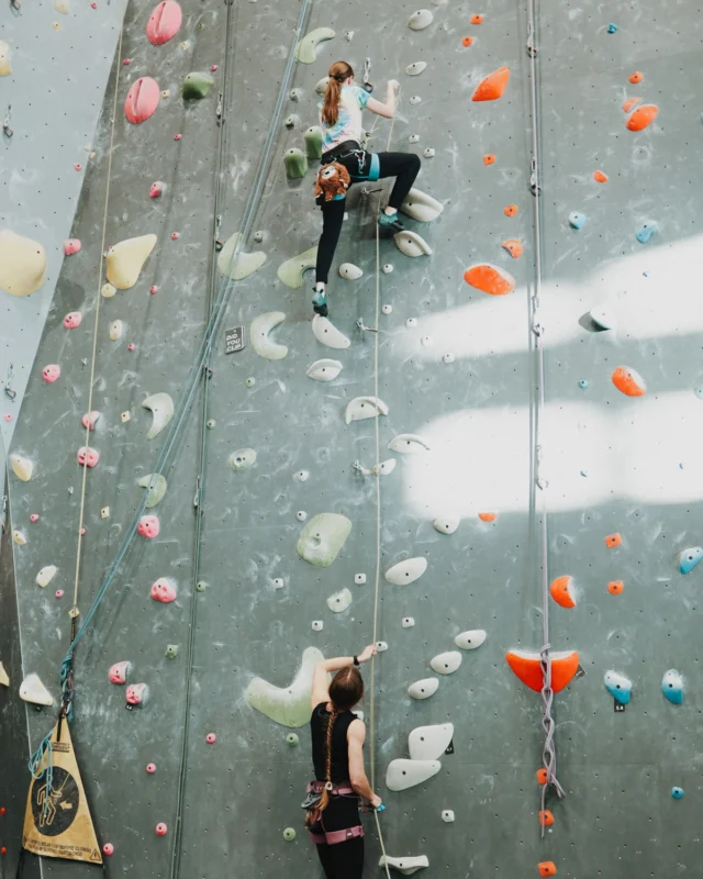 Mornings hit different on the wall.

Members can climb early on Wednesdays at the Power Plant and Fridays at the Steel Shop. Roll in before work and start your day moving.

#climbsoill #climbinggym #membersonly #earlyinhours