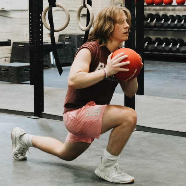 Strong legs = better climbing.

Leg Day instructor Katie reminds us that climbing isn’t all upper body—your lower body does just as much of the work.

Build strength in your quads, hamstrings, glutes, and calves in her class, then put it to use on the wall.

#legday #legdayclass #classes #fitness #climbinggym #indoorclimbing #climbsoill