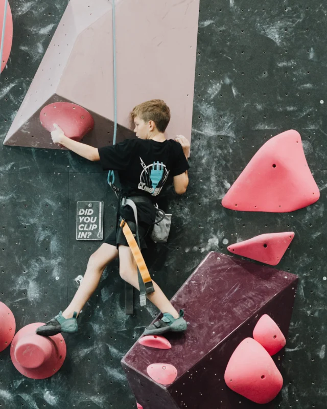 It’s go time. Team CSI has their final two February rope qualifier comps coming up. Send some love if you see them around the gym 👊

And if you're interested in learning more about Team CSI - pop onto the link in our bio!

#teamcsi #youthclimbing #climbingcompetitions #climbinggym #indoorclimbing #climbsoill